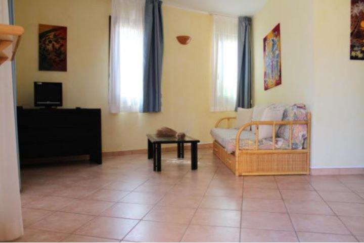 Residence Il Borgo Di Porto Corallo 빌라푸주 외부 사진