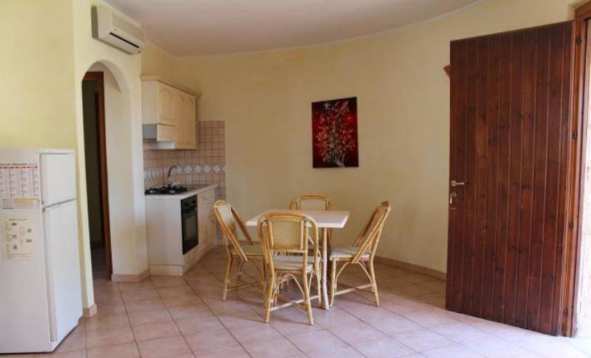 Residence Il Borgo Di Porto Corallo 빌라푸주 외부 사진