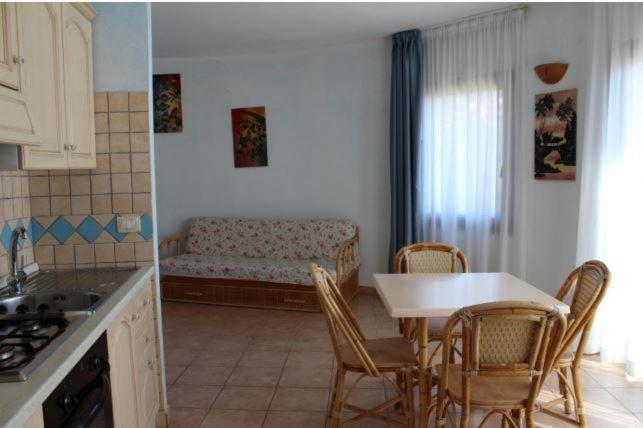 Residence Il Borgo Di Porto Corallo 빌라푸주 외부 사진