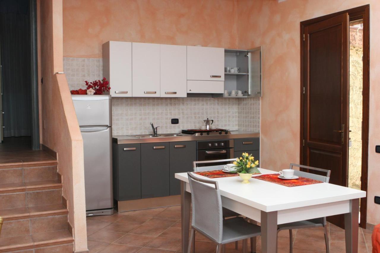 Residence Il Borgo Di Porto Corallo 빌라푸주 외부 사진
