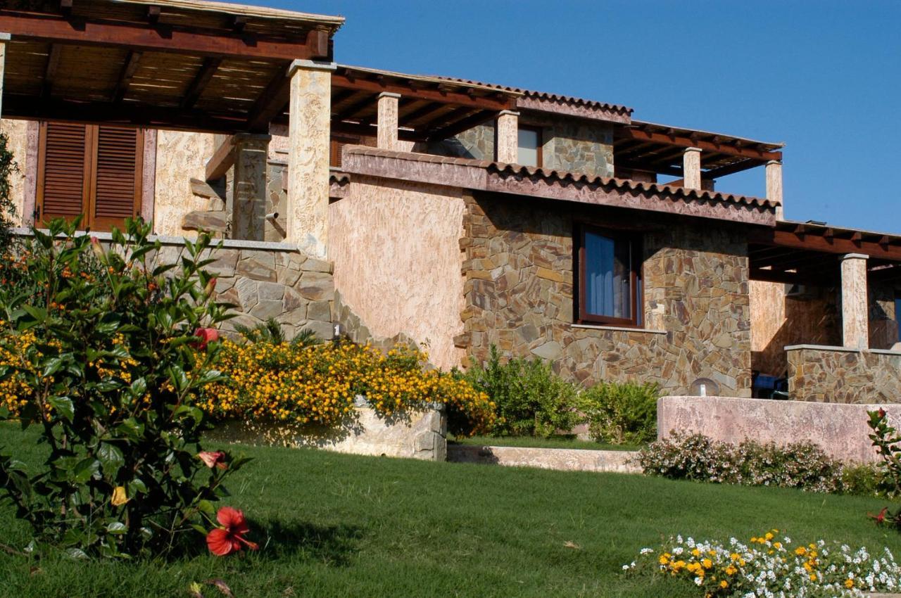Residence Il Borgo Di Porto Corallo 빌라푸주 외부 사진