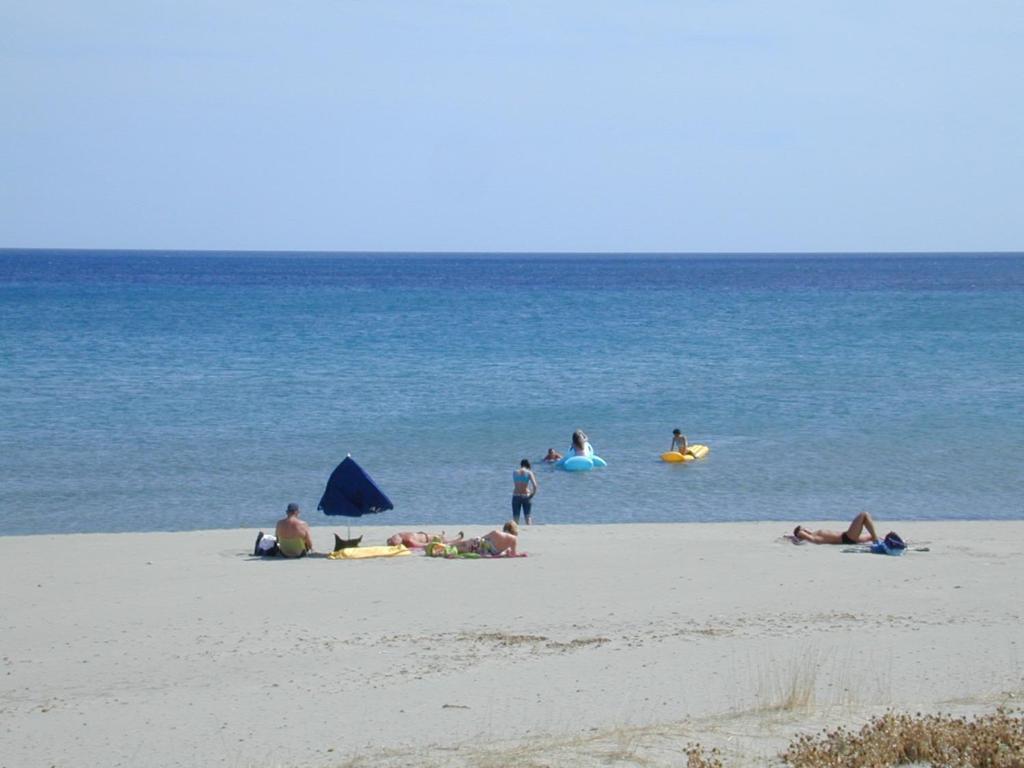 Residence Il Borgo Di Porto Corallo 빌라푸주 외부 사진